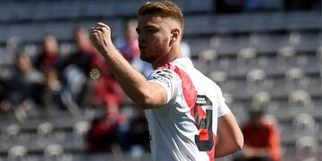 El cordobés Lucas Beltrán, ex Instituto, y su identificación con River. Ahora defiende la camiseta de Colón (Foto: Prensa CARP).