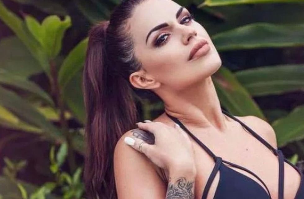 Con botas y lencería negra, Sofía Clerici encendió las redes sociales y causó sensación: “Lo exclusivo no es para todos”