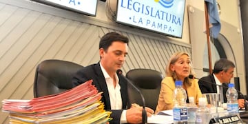 Hubo cruces en Diputados tras la denuncia contra el ministro Ernesto Franco.