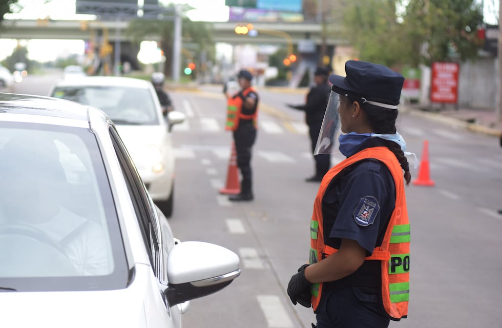 Los que regresan de vacaciones entran a Mendoza sin controles de Covid-19