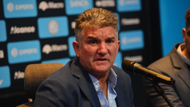 Conferencia de prensa de Luis Fabián Artime, que seguirá en el cargo de presidente de Belgrano hasta 2027. (Javier Ferreyra / La Voz)