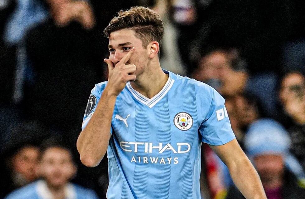 Julián Álvarez, nominado a jugador del mes de la Premier League: cómo votarlo