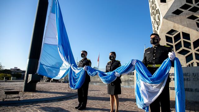 Acto en la explanada del Centro Cívico