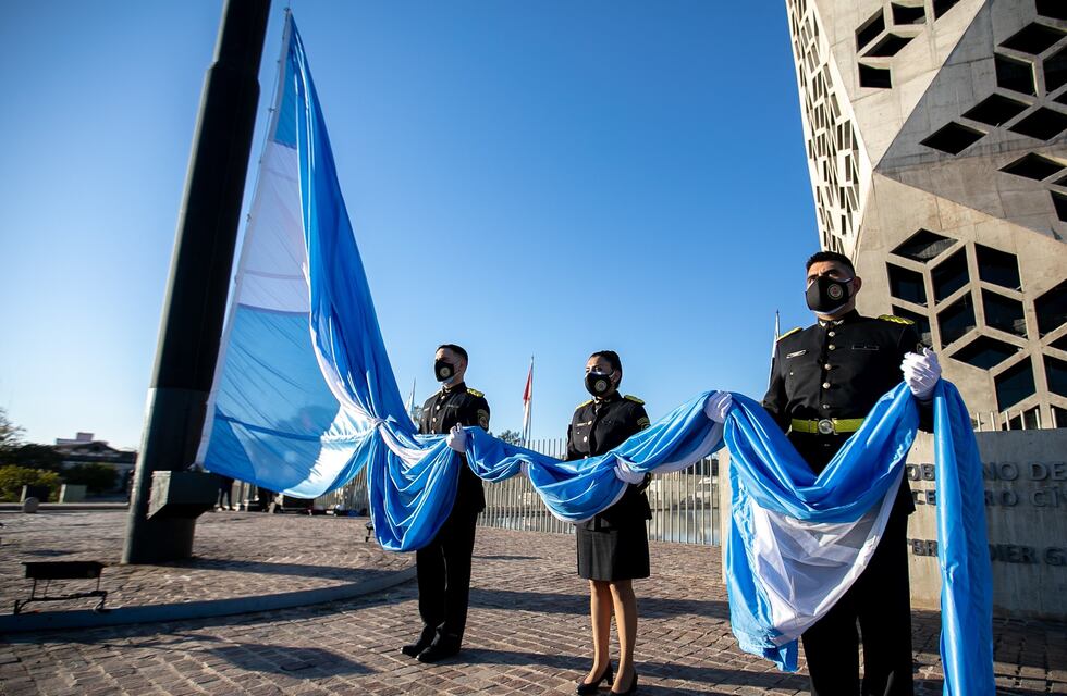Día de la Bandera en Córdoba: la conmemoración en el Centro Cívico