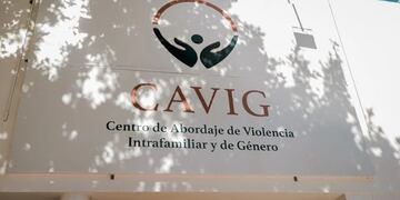 La mujer denunció en el Centro de Abordaje de Violencia Intrafamiliar y de Género