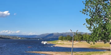 Últimas horas de primavera 2020 en la costanera de Villa Carlos Paz. (Foto: VíaCarlosPaz).