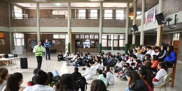 Capacitación vial en la escuela  Madre Teresa de Calcuta