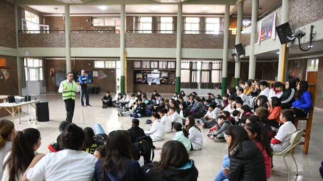 Capacitación vial en la escuela  Madre Teresa de Calcuta