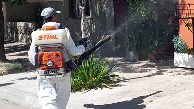 Fumigación con mochila Arroyito