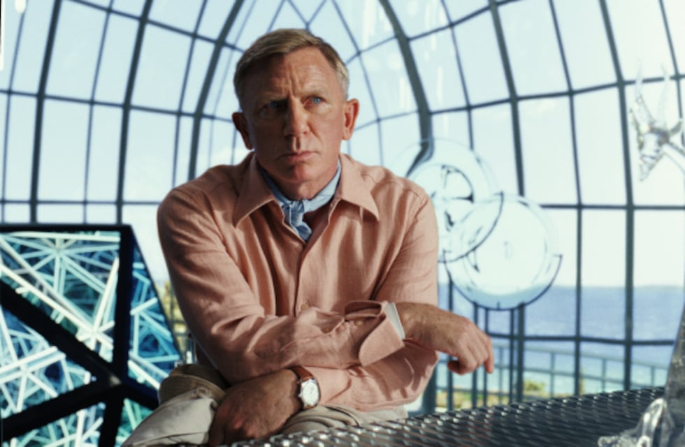 ¿Quién es? El impresionante cambio de Daniel Craig para la nueva entrega de Knives Out