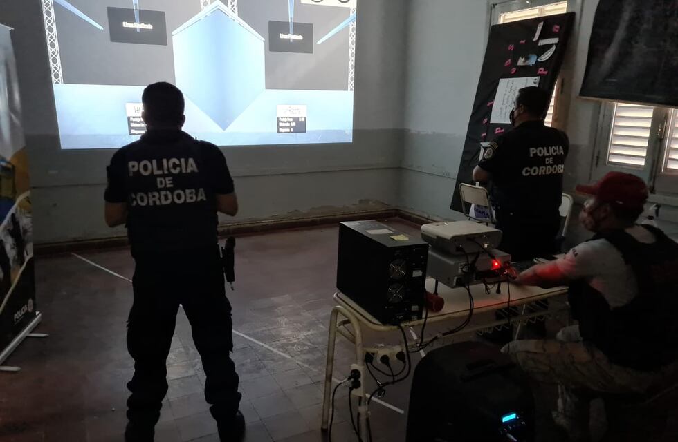 “El 40% de los efectivos no está en condiciones de usar armas”, dijo una exautoridad de la Policía de Córdoba