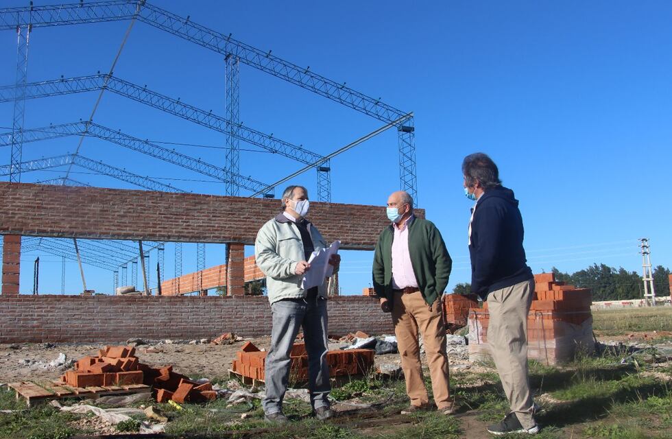 Hugo Fernández supervisó las obras del Polo Educativo