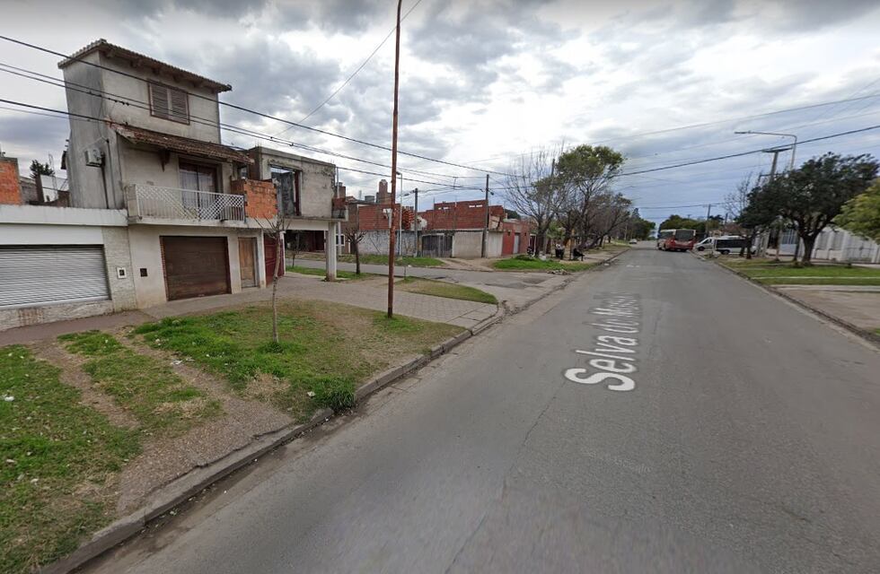 Un peatón murió atropellado por un camión en barrio San Agustín