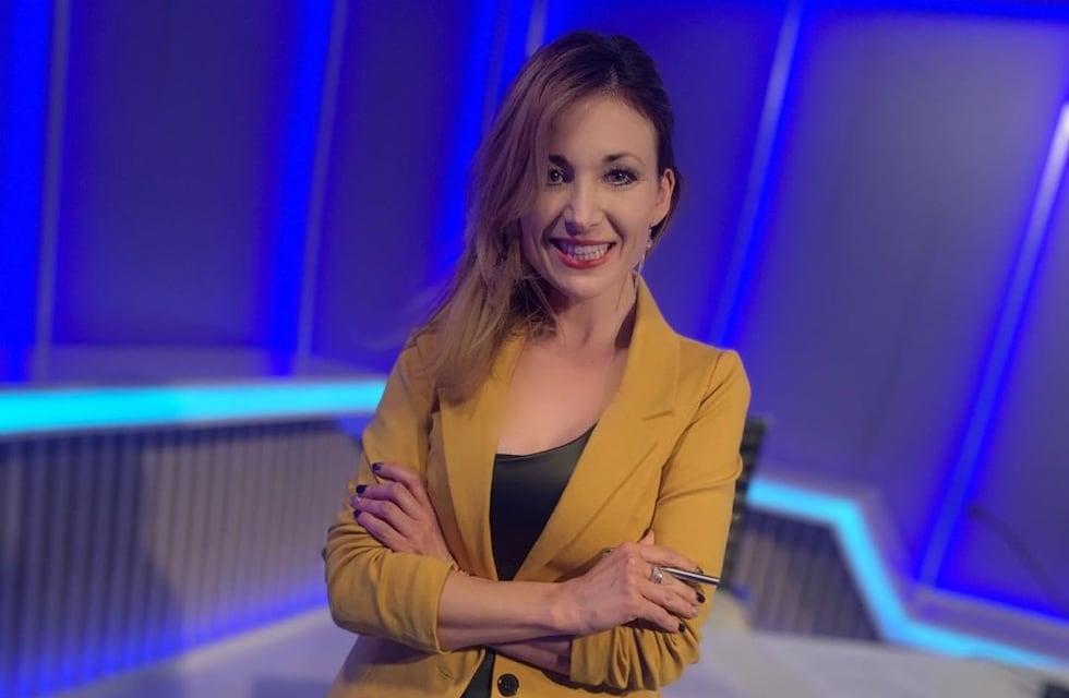 Se defendió la conductora de Canal 26 que confundió la muerte de William Shakespeare: “Me mal expresé”