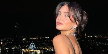 Zaira Nara encandiló Instagram con su total white desde Tailandia en las primeras horas del día