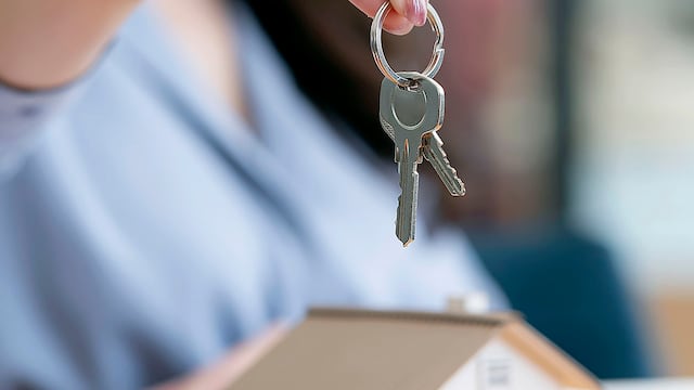 El alquiler ostenta una relación directa con la realidad económica del país, ya que refleja sus valores en la moneda de curso nacional.