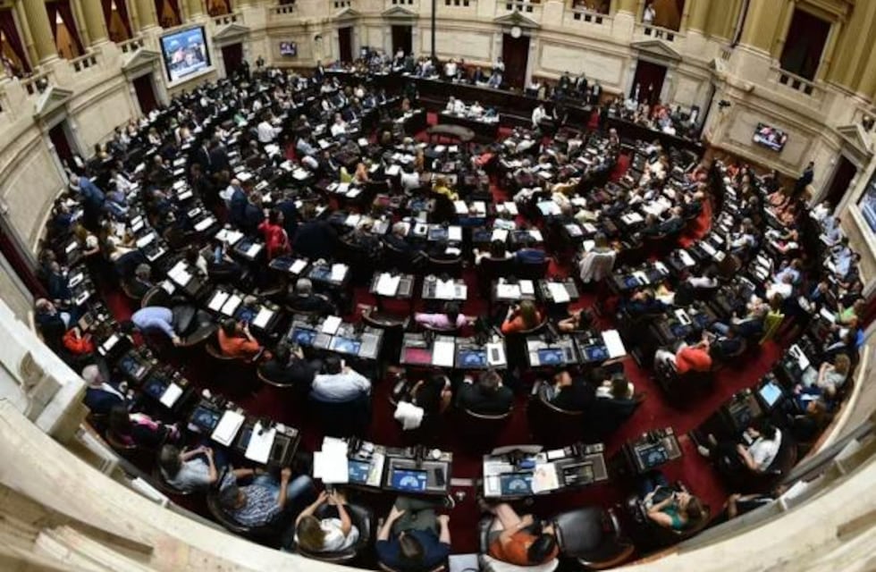 Jaldo destacó la importancia de la Ley de Bases para la provincia