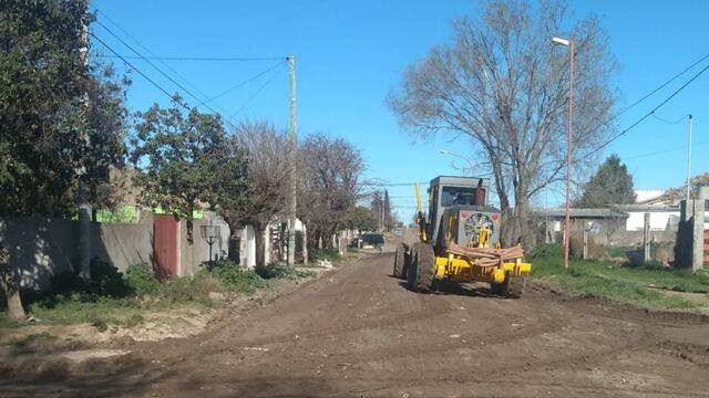 El Municipio informó que realizará mantenimiento de calles de tierra en Barrio Cooperativa y Nueva Bahía la próxima semana.