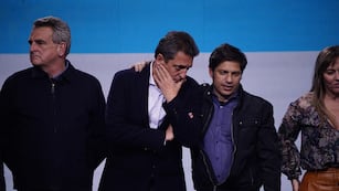 Massa y Kicillof, tras conocer los resultados este domingo. Foto: Clarín