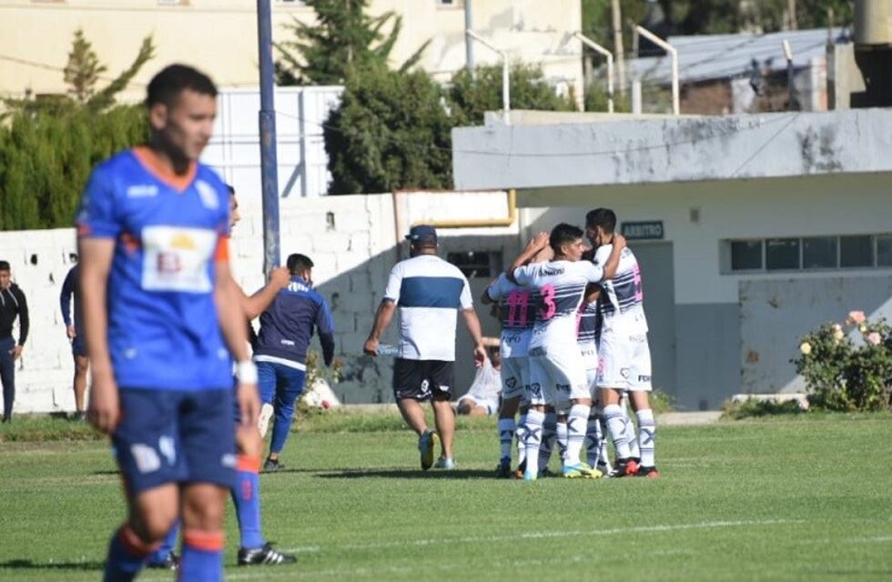 El Lobo volvió a aullar y es finalista