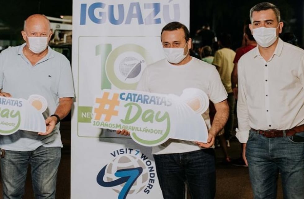 El gobernador Oscar Herrera Ahuad coronó las actividades por el #CataratasDay y recorrió varias obras en Puerto Iguazú