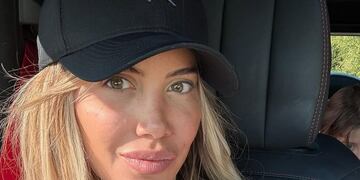 ¿Confirmaron? El picante regalo que Wanda Nara recibió del futbolista mexicano en medio de los rumores de romance