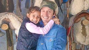 Benjamín Vicuña con Blanca. (Instagram Benjamín Vicuña)