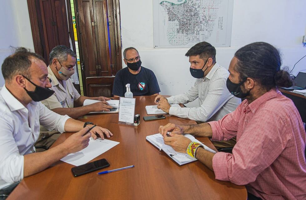 Municipio y Provincia trabajan en un plan de acción ante la posibilidad de futuros incendios en islas