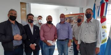 La entrega se llevó adelante en la sede de la Asociación para el Desarrollo del Departamento Castellanos, en la ciudad de Rafaela.