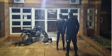 Los Helechos: tras una persecución detuvieron a una persona acusada de robo en una escuela.