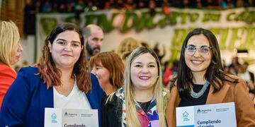 Yanira Martínez: “fue la entrega de viviendas más grande del país”