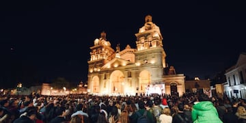 Córdoba despidió al Papa Francisco con una multitudinaria misa.