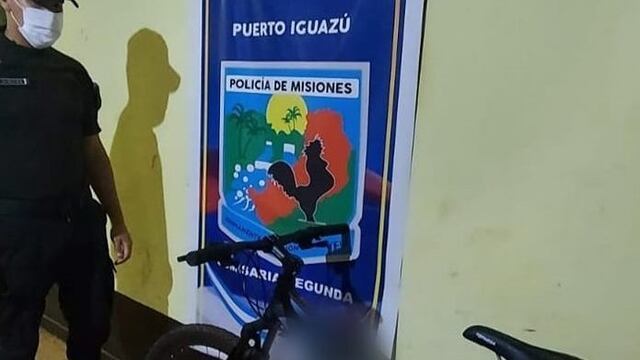 Transportaba un biciclo robado y se dio a la fuga en Puerto Iguazú.