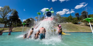Turismo. Comienza la temporada de verano en el Parque Acuático del Complejo 7 Cascadas, La Falda, Córdoba. (Corresponsalía Punilla)