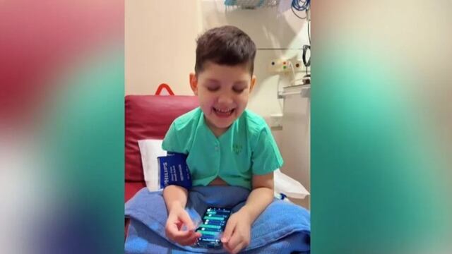 Santino atraviesa una etapa clave en su tratamiento en Singapur y espera su trasplante.