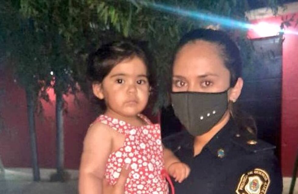 Una oficial de la Bonaerense, que asistió un parto en julio, ahora le salvó la vida a una beba