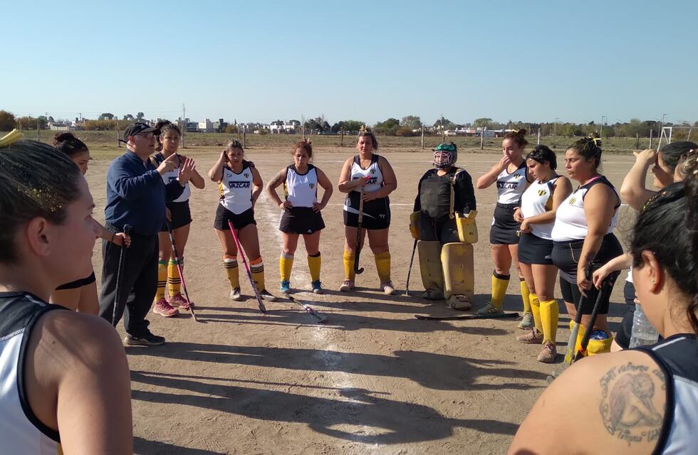 Comenzaron los playoffs de la Zona Córdoba de la FOSH, el San Miguel ya es finalista y el Cultural quedó a un paso