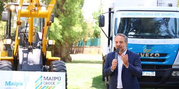 Stevanato presentó nuevas maquinarias en Maipú.