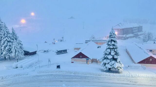 Mirá las hermosas postales de Las Leñas cubierto de nieve