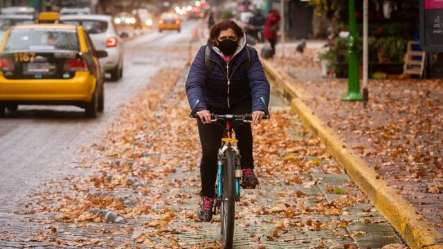 Mendoza 21 de mayo de 2021
Frío
Mañana fría, lluviosa y otoñal en la Ciudad de Mendoza
Foto: Ignacio Blanco / Los Andes