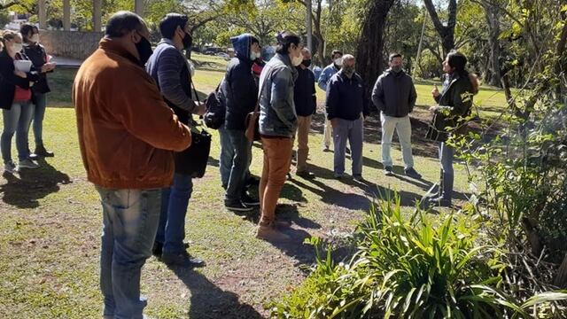 Posadas: jornada de capacitación en restauración ambiental a agentes municipales.