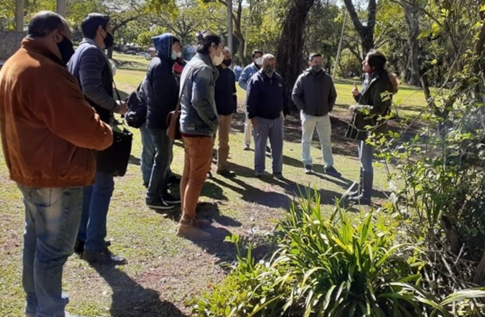 Posadas: jornada de capacitación en restauración ambiental a agentes municipales