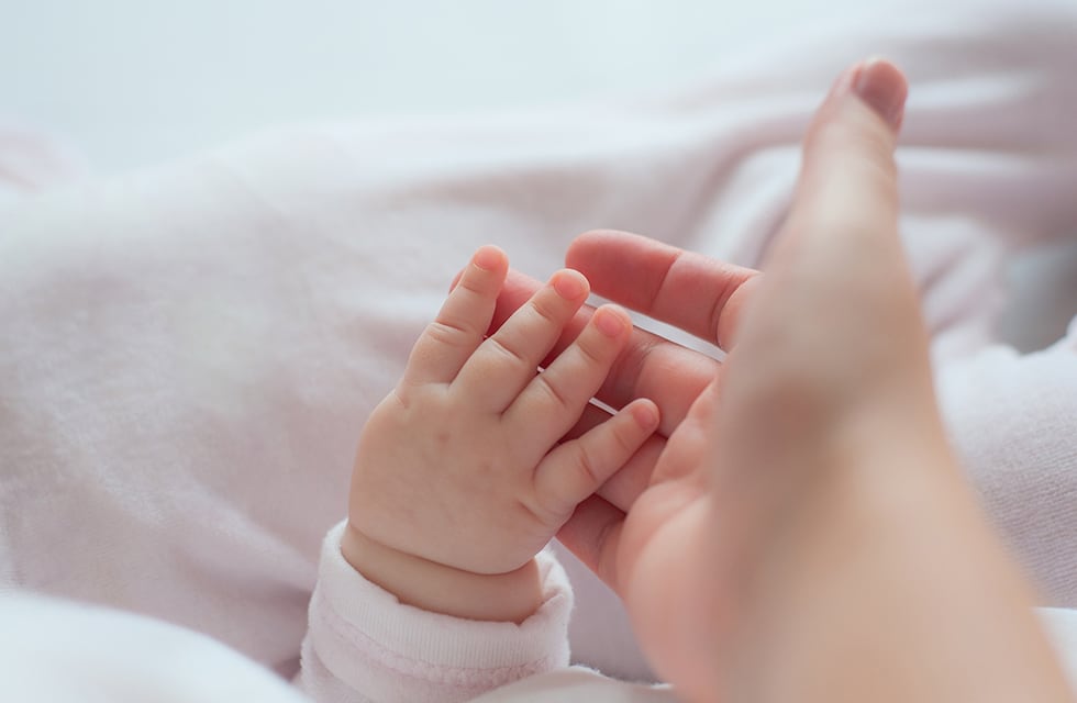 Tragedia en Villa de María de Río Seco: una bebé murió asfixiada cuando dormía con sus padres