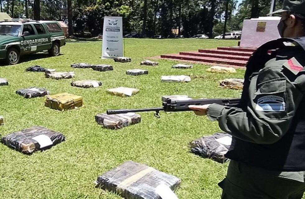 Incautaron cargamento millonario de marihuana en Wanda