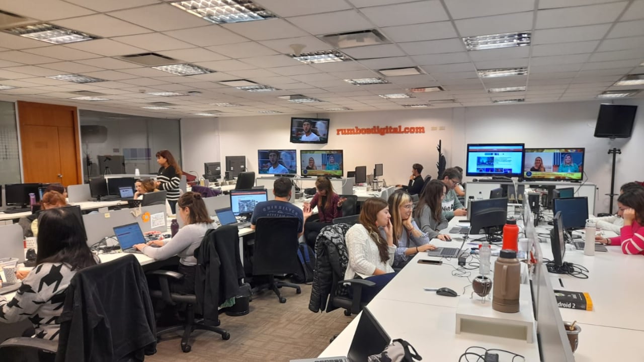 Se cumplen nueve años conectando a la Argentina con información federal.