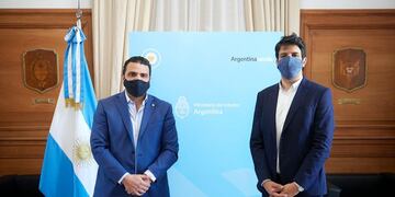 El Intendente Walter Vuoto se reunió con el Ministro Wado de Pedro y rubricaron un convenio por 32 millones de pesos que serán utilizados en maquinaria vial