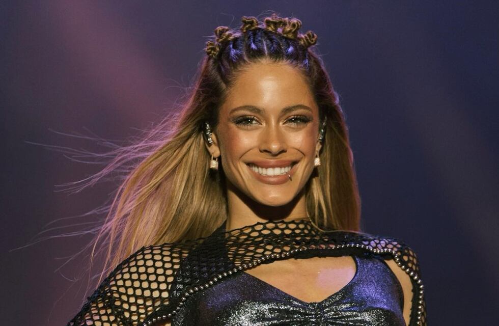 Tini Stoessel, Peso Pluma y más: los artistas que se presentarán en vivo en los Latin Billboard 2023