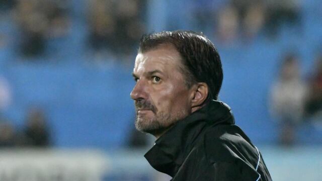 Falleció el DT Gustavo Raggio, entrenador de Estudiantes de Río Cuarto. (Tomy Fragueiro / La Voz).