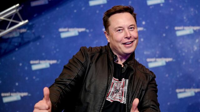 Elon Musk, el hombre más rico del mundo, que compró Twitter, ahora podría suspender su compra.