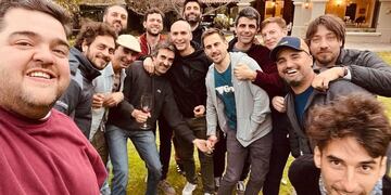 Darío Barassi estuvo en Mendoza junto a su gran grupo de amigos y disfrutó de los paisajes, comidas y deliciosos vinos